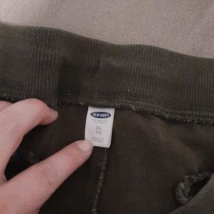 Old Navy Army Green petite Joggers size XL
